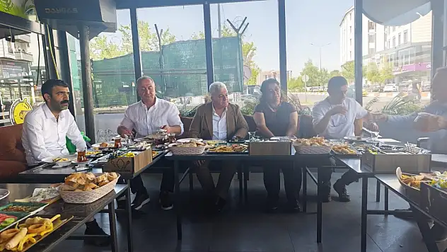 DİSK Ağrı Şube Başkanı Erincik'ten Ağrı Belediyesi'ne sert tepki!