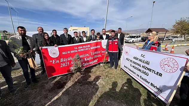 Diyadin'de fidanlar toprakla buluştu