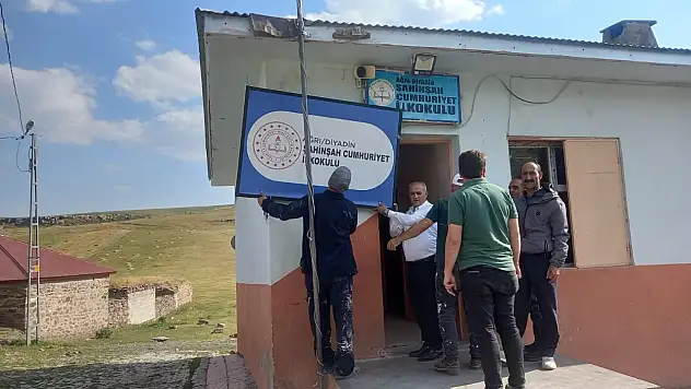 Diyadin'de köy okulları yeni eğitim yılına hazırlanıyor