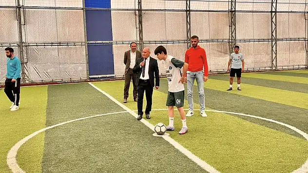 Diyadin'de öğrencilerin spor başarısı taçlandırıldı