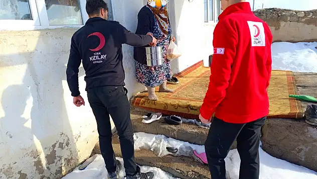 Diyadin'de Ramazan ayında 210 kişiye günlük yemek desteği