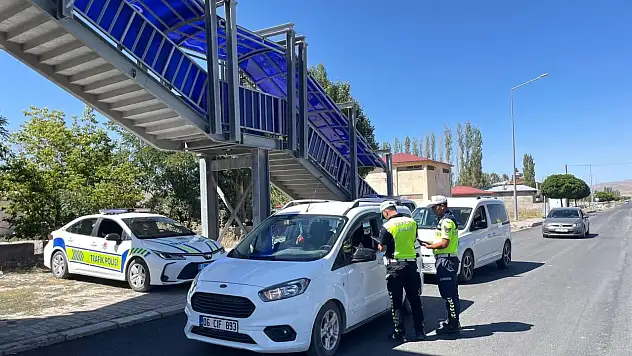 Diyadin'de sıkı denetim devam ediyor