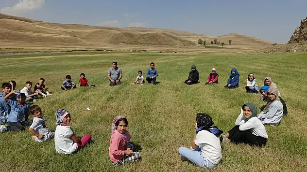 Diyadin'de tarih ve iman buluştu: 'Fatih ve Fetih' anlatıldı
