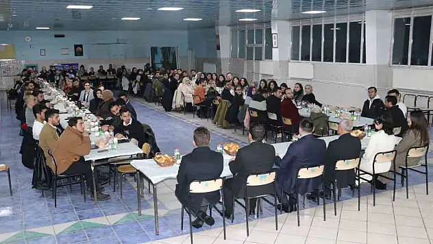 Diyadin'de yeni atanan 120 öğretmen için özel buluşma