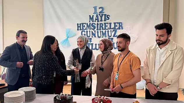 Diyadin Devlet Hastanesi'nde hemşireler günü programı düzenlendi