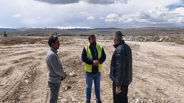 Diyadin Kaymakamı TDİOSB'de çalışmaları inceledi