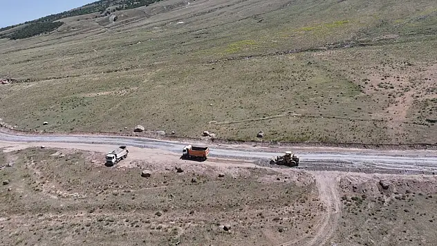 Doğu'nun zirvesine yol açılıyor: Ağrı Dağı'nda güvenlik ve turizm atağı