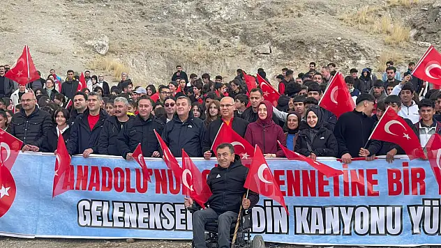 Doğubayazıt, 3. Diyadin Kanyonu Yürüyüşü'ne büyük ilgi gösterdi