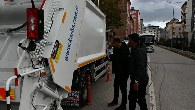 Doğubayazıt Belediyesi'nde yeni bir araç daha hizmete alındı