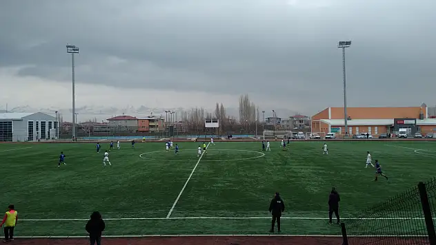 Doğubayazıt FK ile Batman Sason Spor yenişemedi