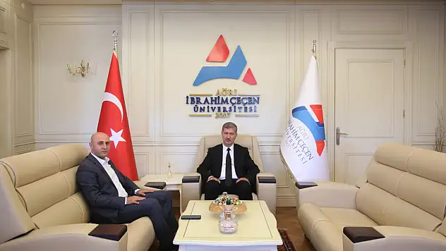 Doğubayazıt Kaymakamı Ekinci'den Rektör Gülçin'e ziyaret