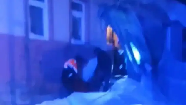 Doğubayazıt'ta 86 yaşındaki vatandaş için ekipler seferber oldu