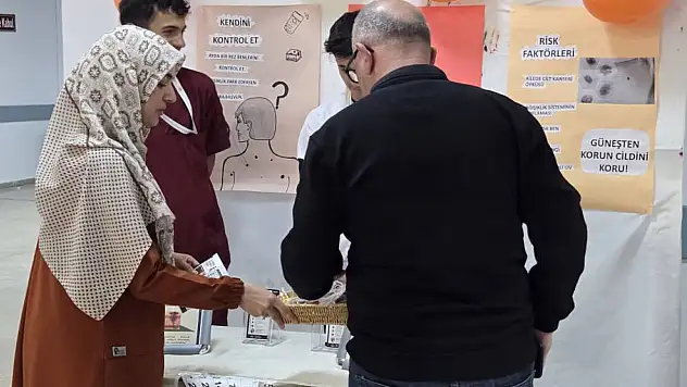 Doğubayazıt'ta Cilt Kanseri Farkındalık Etkinliği düzenlendi