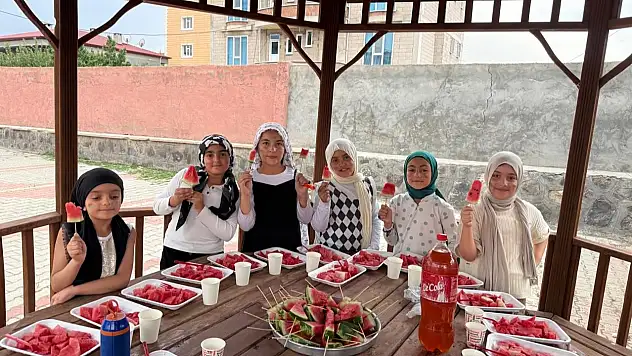 Doğubayazıt'ta çocuklara Filistin farkındalığı etkinliklerle kazandırılıyor