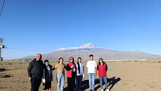 Doğubayazıt'ta çocukların tatil programı için aileler evlerinde bilgilendirildi