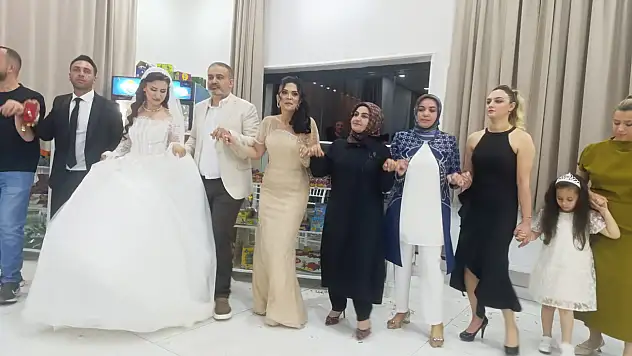 Doğubayazıt'ta görkemli düğün