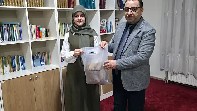 Doğubayazıt'ta hafız adaylarına bayram hediyesi