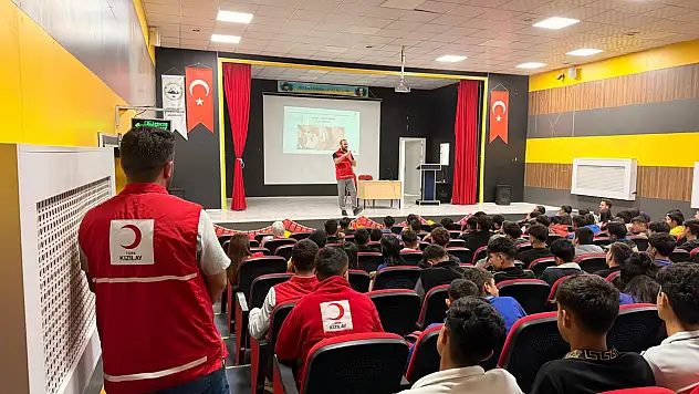 Doğubayazıt'ta ilk yardım bilinci güçleniyor