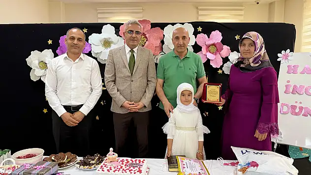 Doğubayazıt'ta minik hafızdan anlamlı başarı