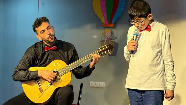 Doğubayazıt'ta Otizm Farkındalık Günü anlamlı etkinlikle kutlandı