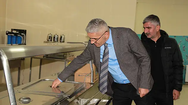 Doğubayazıt'ta pansiyon ziyareti: Öğrencilerin talepleri yerinde dinlendi