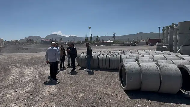Doğubayazıt'ta parsel bazlı kanalizasyon çalışmaları devam ediyor