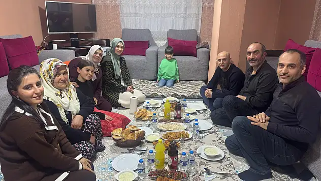 Doğubayazıt'ta Ramazan Sofrasında sürpriz misafir