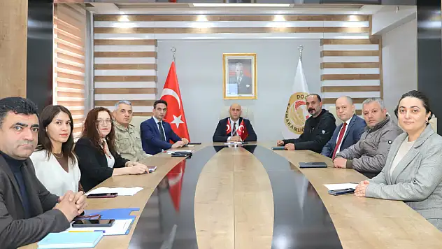 Doğubayazıt'ta sokak hayvanları sorunu masaya yatırıldı
