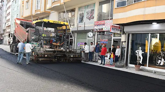 Doğubayazıt'ta tozlu yollar asfaltla buluşuyor