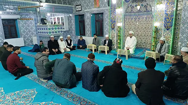 Doğubayazıt'ta yılın en uzun gecesinde 'tefekkür' programı