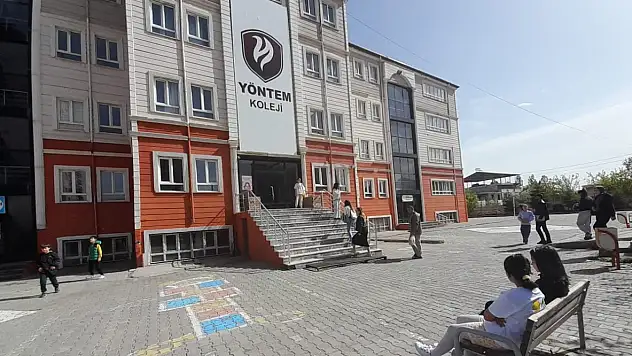 Doğubayazıt Yöntem Koleji üç yıl üst üste birinci oldu
