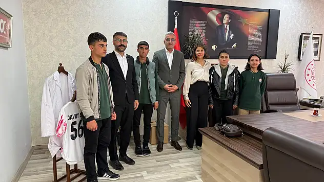 Doğubayazıtlı öğrencilerden büyük başarı