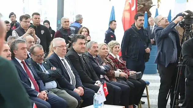 Edremit FestOlive Festivali'nde kültürel bağlar ve gastronomi turizminin önemi vurgulandı