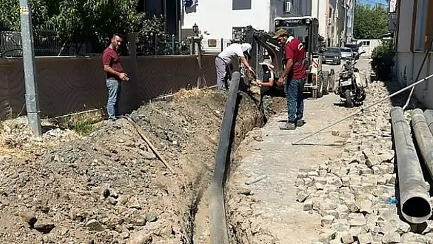 Edremit'te Altyapı Projesiyle Su Taşkınlarına Karşı Önlemler Alınıyor
