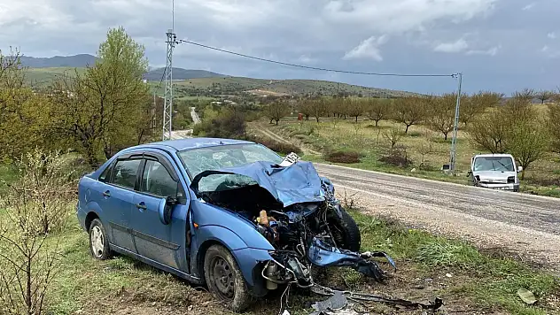 Elazığ'da feci kaza: 1 ölü, 2 yaralı