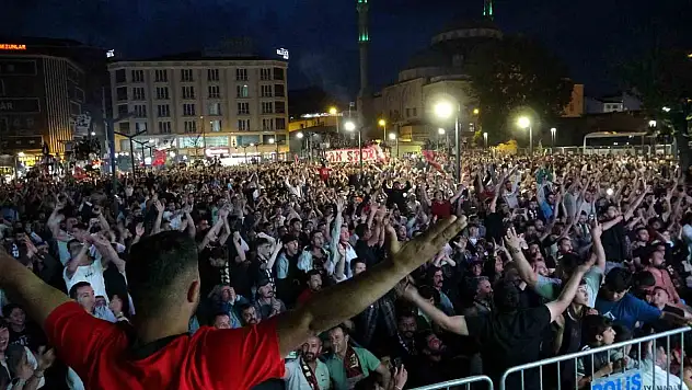 Elazığspor - Vanspor Karşılaşmasının Tatili Van Halkını Sevindirdi