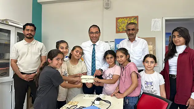 Eleşkirt Gençlik Merkezi'nde yaz tatili dolu dolu geçiyor