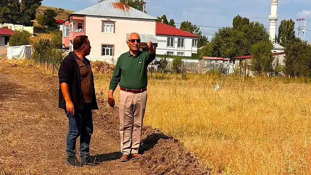 Eleşkirt'te Esentepe Mahallesi'ne 10 metre genişliğinde yeni yol yapılıyor