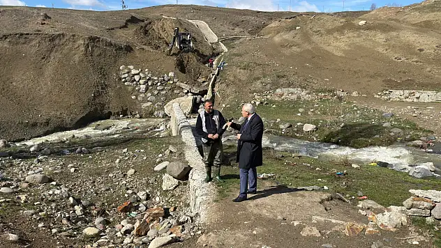 Eleşkirt'te içme suyu kaynaklarında bakım çalışmaları sürüyor