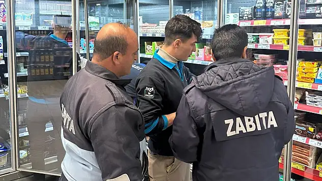 Eleşkirt'te market raflarında tarihi geçmiş ürün alarmı