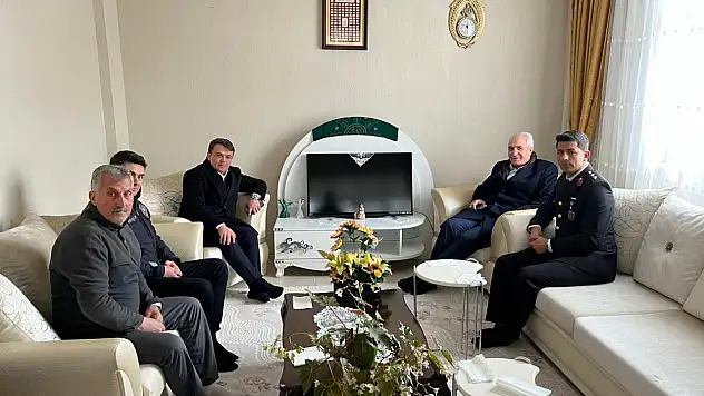 Eleşkirt'te şehit ailelerine bayram vefası