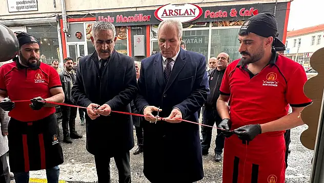 Eleşkirt'te yeni lezzet noktası hizmete açıldı