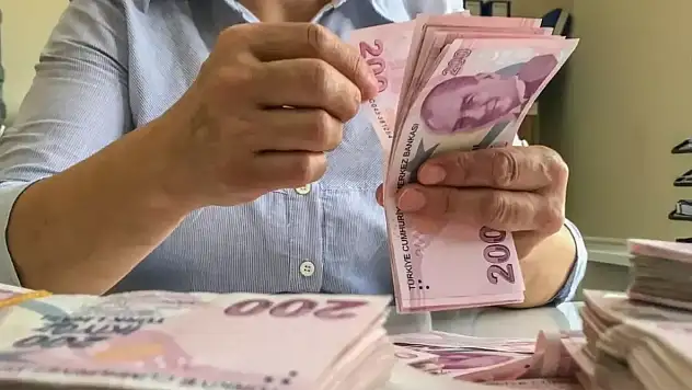 Emekli Maaşlarında Yeni Kesinti Uygulaması: Bazı Borçlar Maaştan Doğrudan Tahsil Edilecek