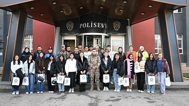 Emniyet Müdürü Önder'den gençlere hedef ve güvenlik vurgusu