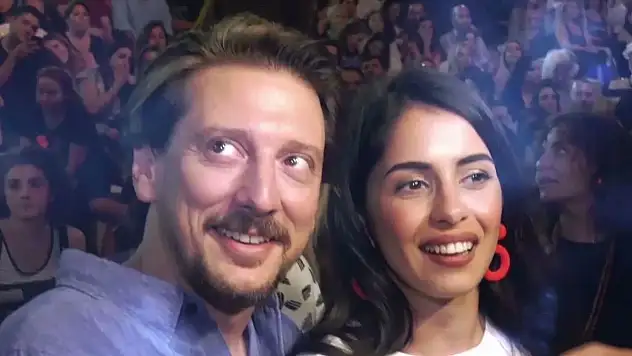 Engin Hepileri eşi kim, kaç yaşında, nereli ne iş yapıyor, neden gündemde? Beyza Şekerci İnstagram hesabı ne?