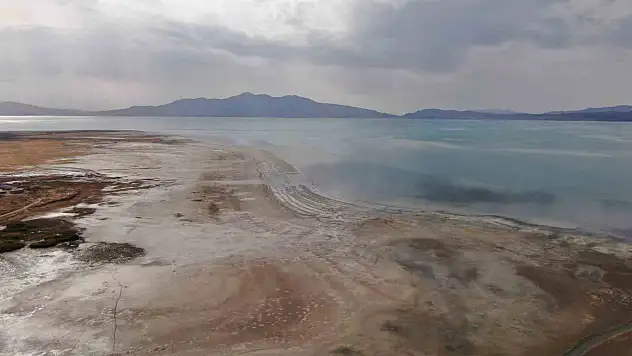 Erçek Gölü'nde Son 30 Yılda Tam 6 Kilometrekare Su Kaybı Yaşandı