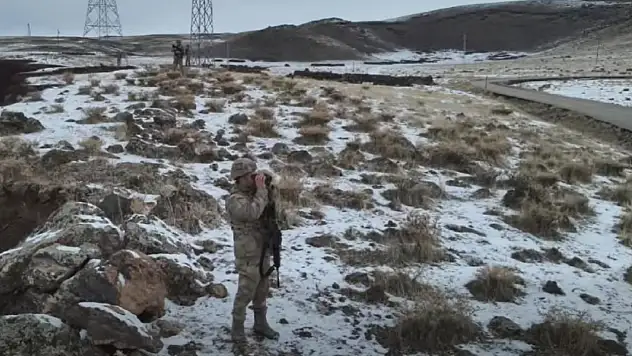 Erciş'te Düzensiz Göçle Mücadele Çalışmaları Sürüyor