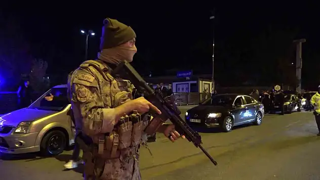 Erzurum'da 600 personelle geniş güvenlik uygulaması gerçekleştirildi