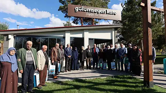 Erzurum'da 65 yaş üstü için Dünya Yaşlılar Günü etkinliği düzenlendi