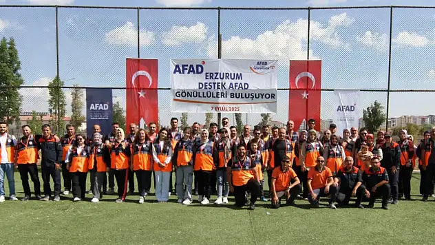 Erzurum'da AFAD Gönüllü Buluşması: Eğlence ve Bilgi Yarışmasıyla Dolu Bir Gün